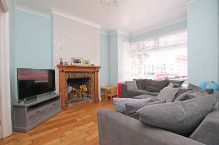 Dursley Road, Eastbourne, BN22 8DH, Image 2