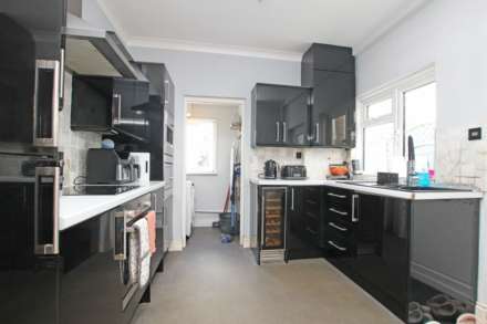 Dursley Road, Eastbourne, BN22 8DH, Image 4