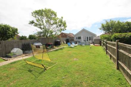 Broad Road, Eastbourne, BN20 9QX, Image 5