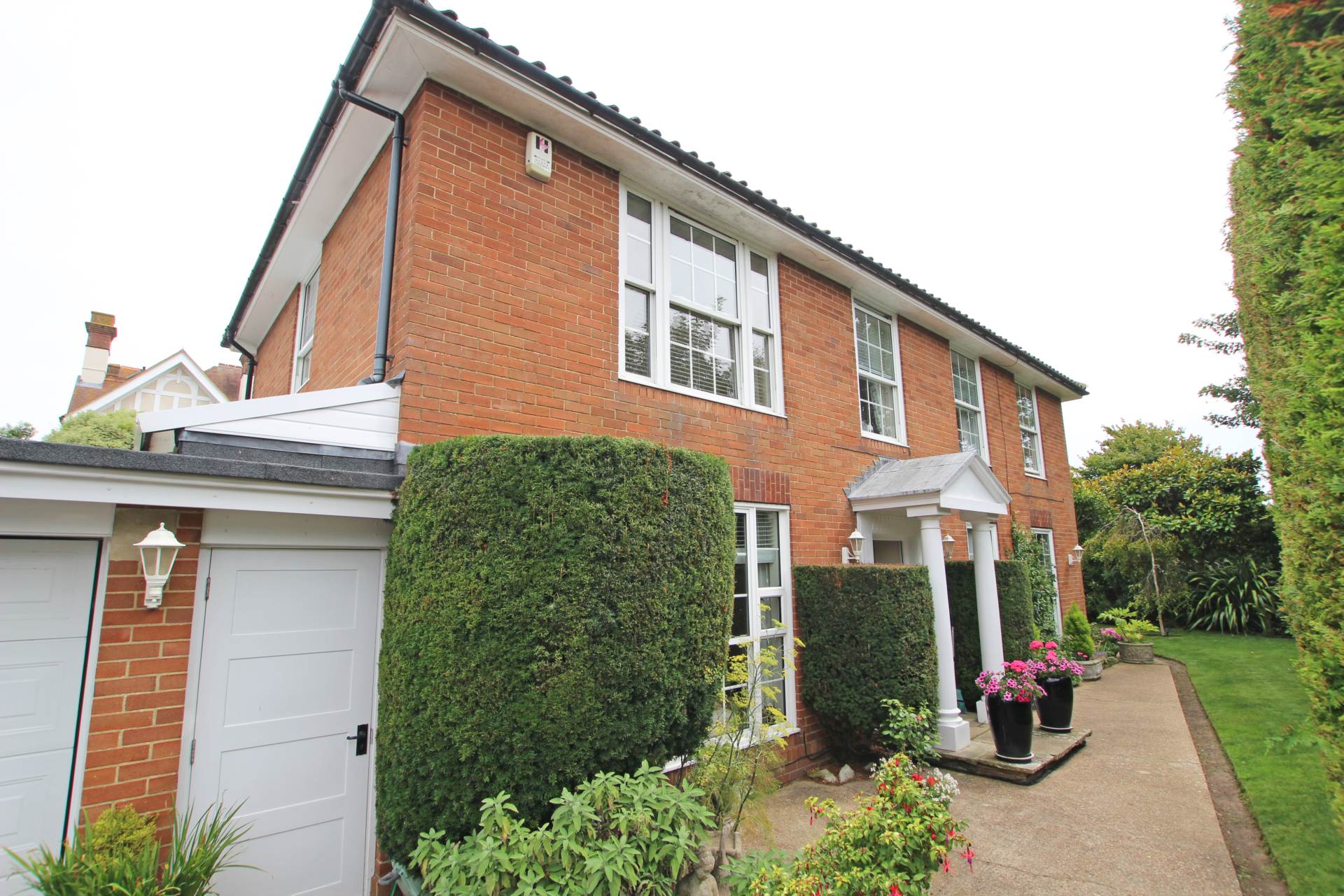 Chesterfield Road, Eastbourne, BN20 7NT, Image 26