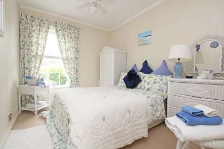 Chesterfield Road, Eastbourne, BN20 7NT, Image 19