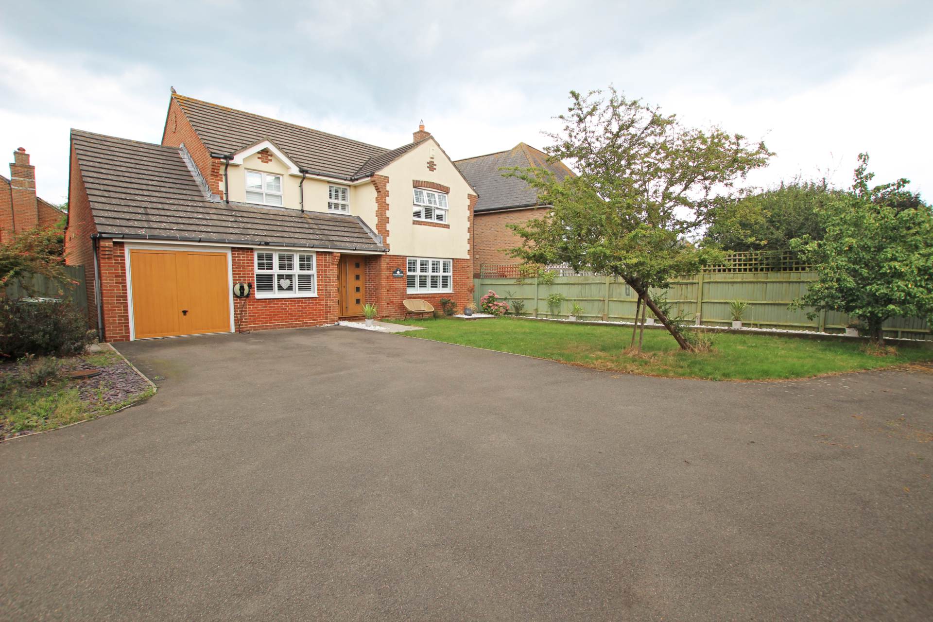 Coral Reef Close, Eastbourne, BN23 5PF, Image 30