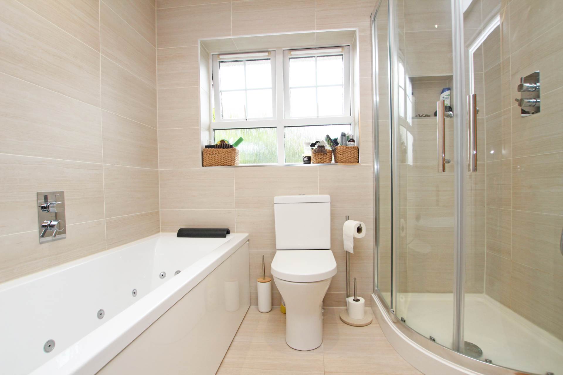 Coral Reef Close, Eastbourne, BN23 5PF, Image 8