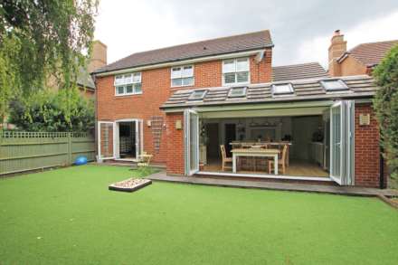 Coral Reef Close, Eastbourne, BN23 5PF, Image 11