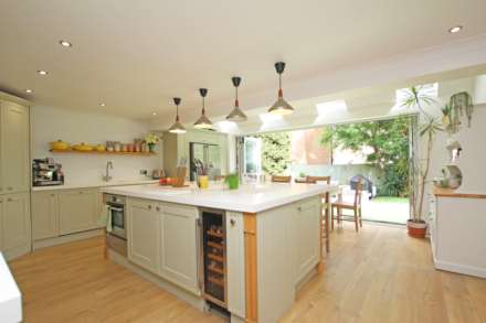 Coral Reef Close, Eastbourne, BN23 5PF, Image 13
