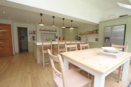 Coral Reef Close, Eastbourne, BN23 5PF, Image 14