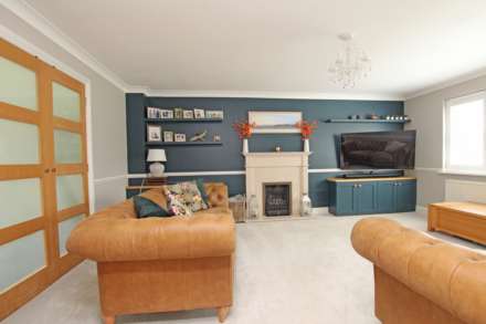 Coral Reef Close, Eastbourne, BN23 5PF, Image 19