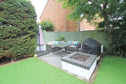 Coral Reef Close, Eastbourne, BN23 5PF, Image 24