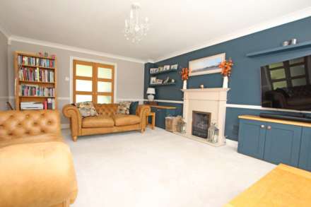 Coral Reef Close, Eastbourne, BN23 5PF, Image 3
