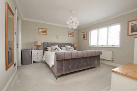 Coral Reef Close, Eastbourne, BN23 5PF, Image 5