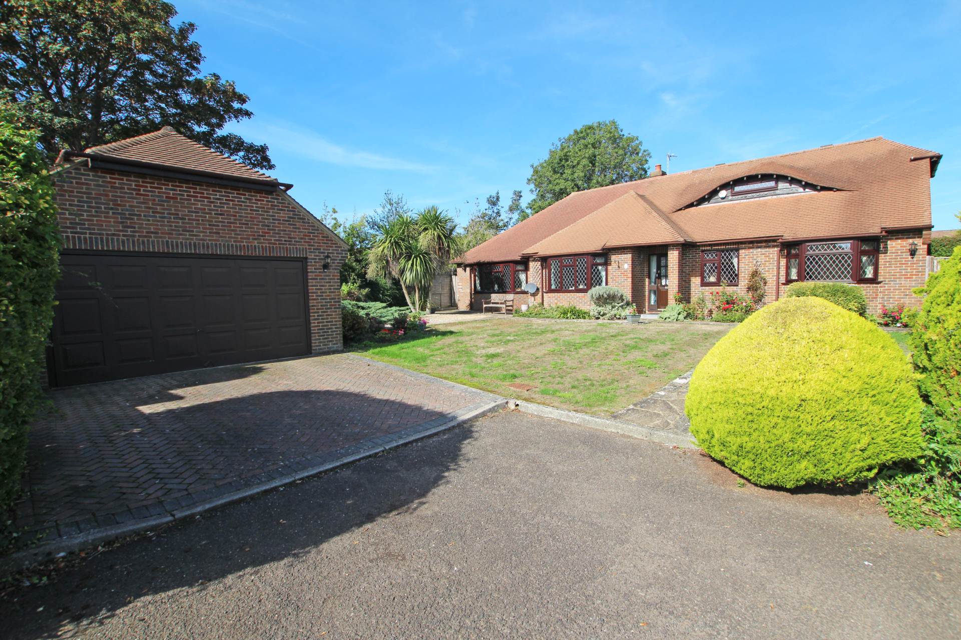 The Grove, Eastbourne, BN20 9SP, Image 1