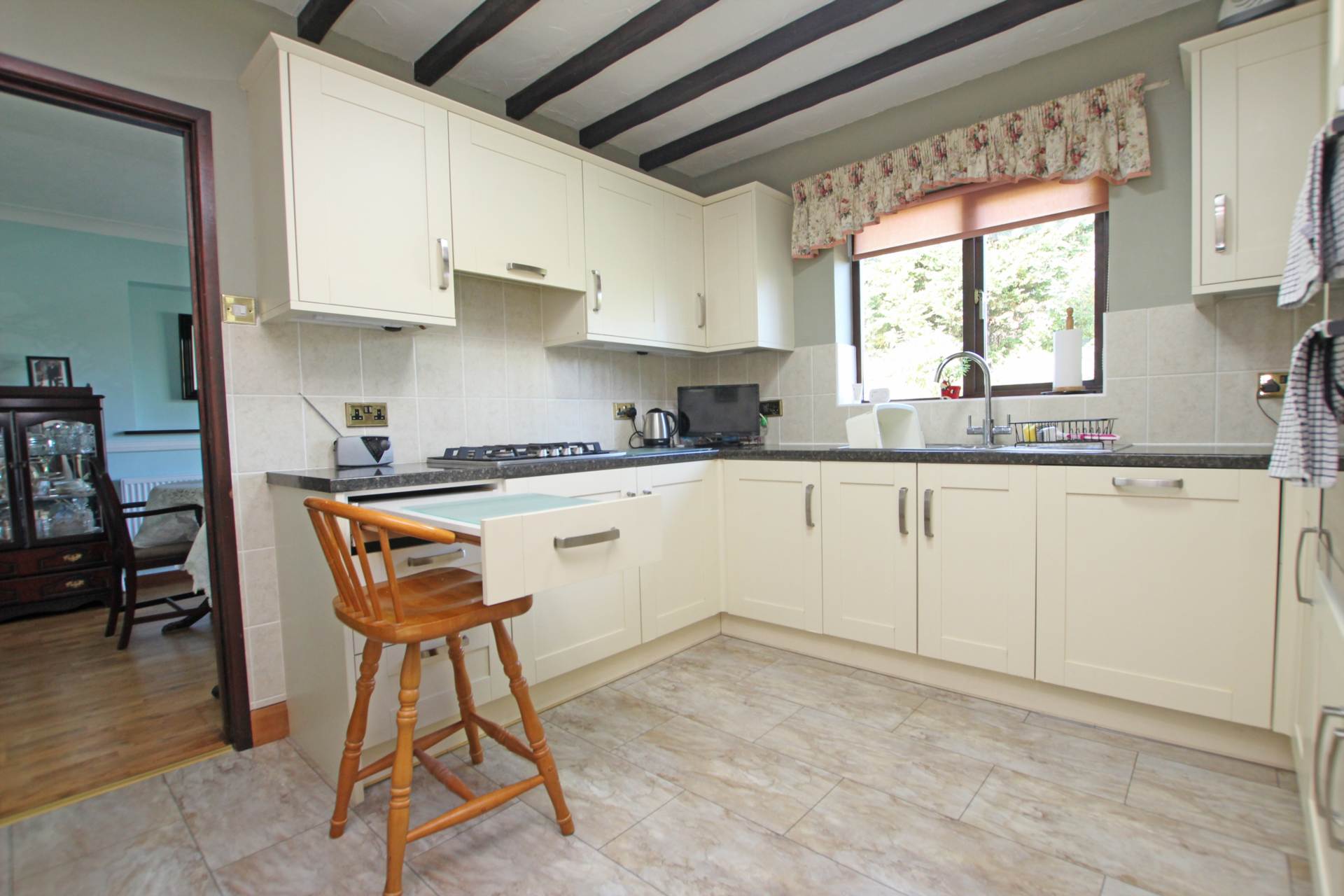 The Grove, Eastbourne, BN20 9SP, Image 17
