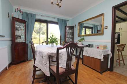 The Grove, Eastbourne, BN20 9SP, Image 15