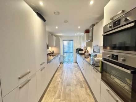 Macauley Drive, Eastbourne, BN23 5BU, Image 3