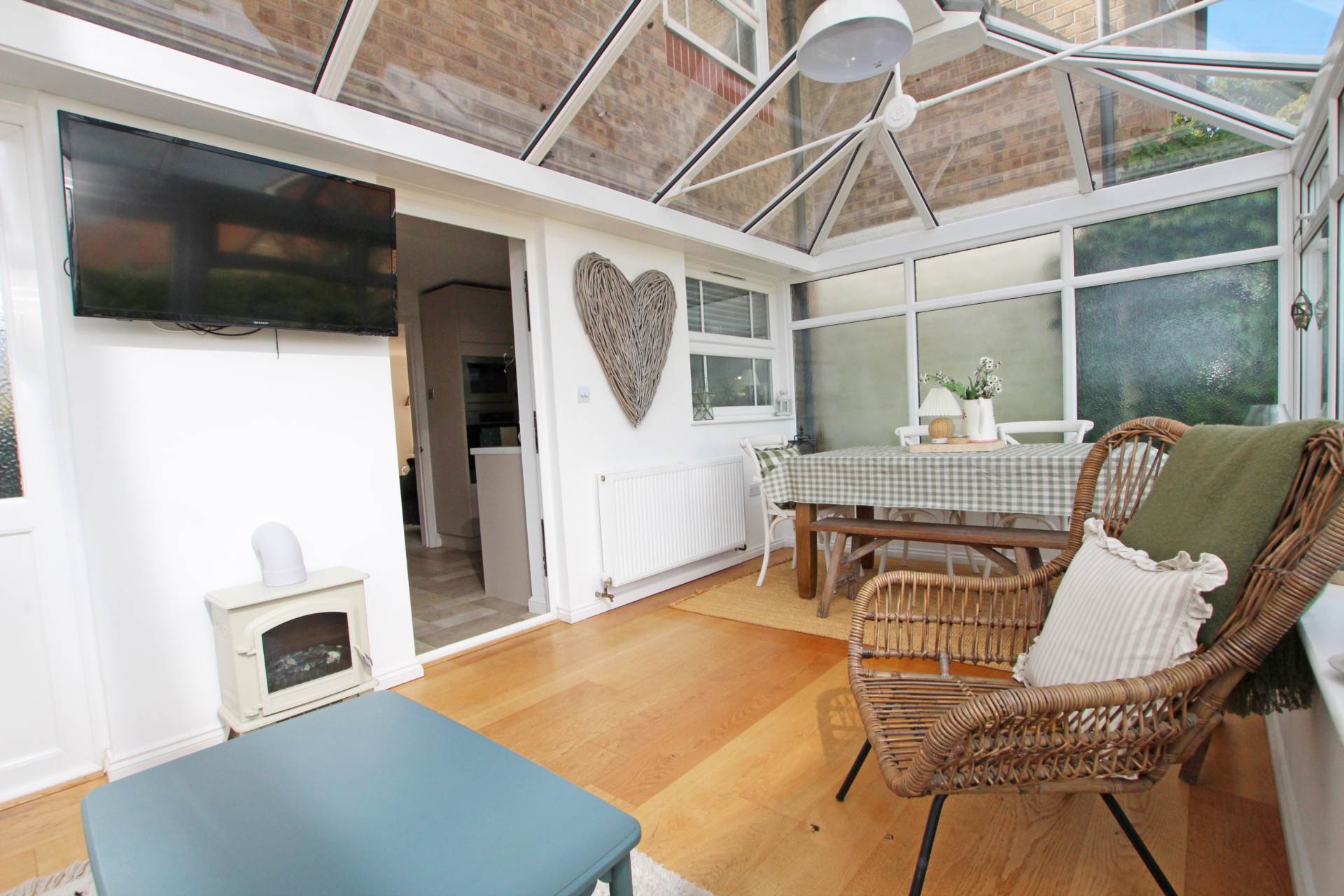 Glessing Road, Stone Cross, BN24 5FD, Image 14