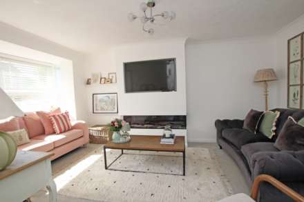 Glessing Road, Stone Cross, BN24 5FD, Image 13