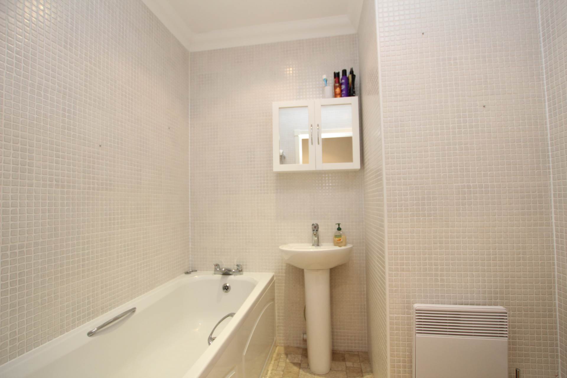 Golden Gateway, Eastbourne, BN23 5PU, Image 9