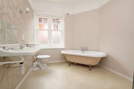 Edensor Road, Eastbourne, BN20 7XR, Image 4