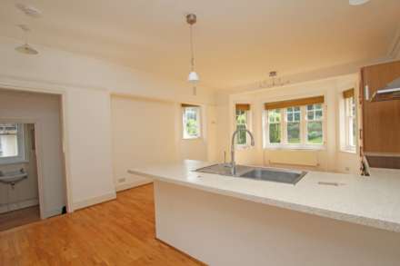 Edensor Road, Eastbourne, BN20 7XR, Image 5