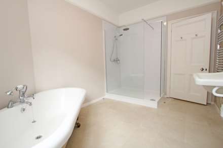 Edensor Road, Eastbourne, BN20 7XR, Image 9