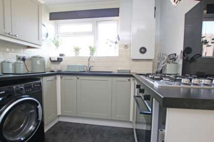 Foxglove Road, Eastbourne, BN23 8BX, Image 3