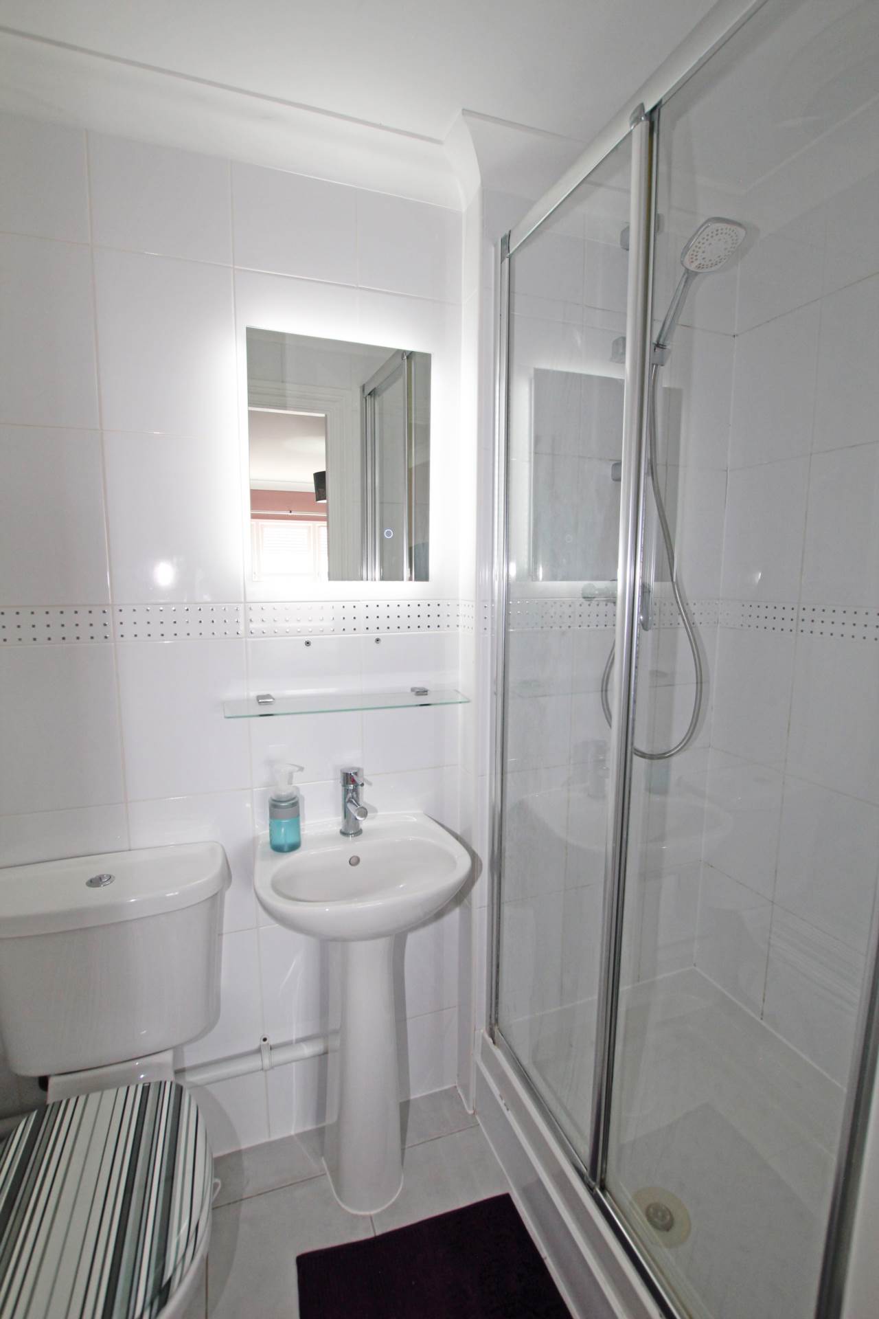 Bridgemere Road, Eastbourne, BN22 8TF, Image 10