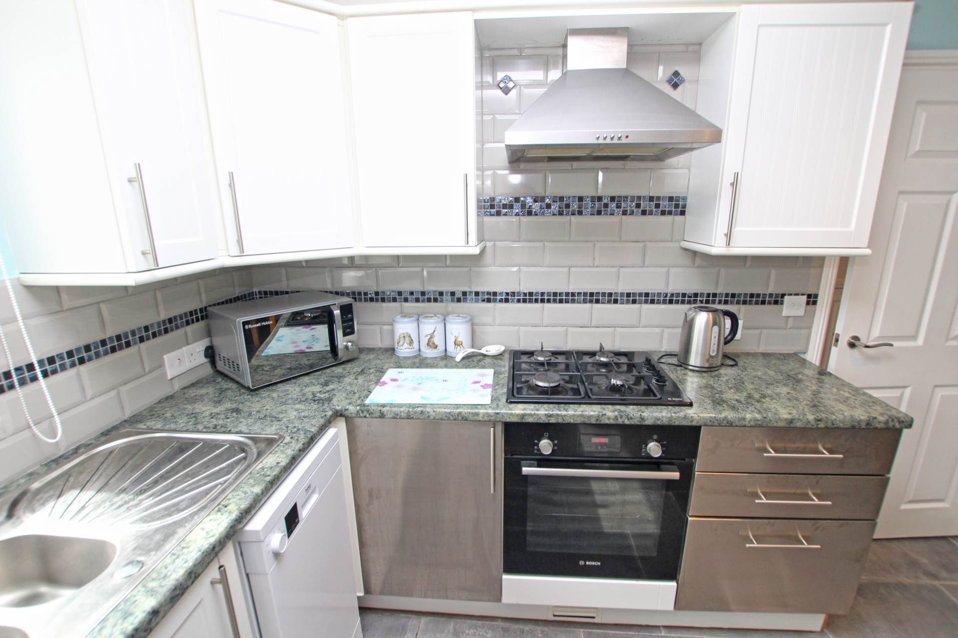 Bridgemere Road, Eastbourne, BN22 8TF, Image 14
