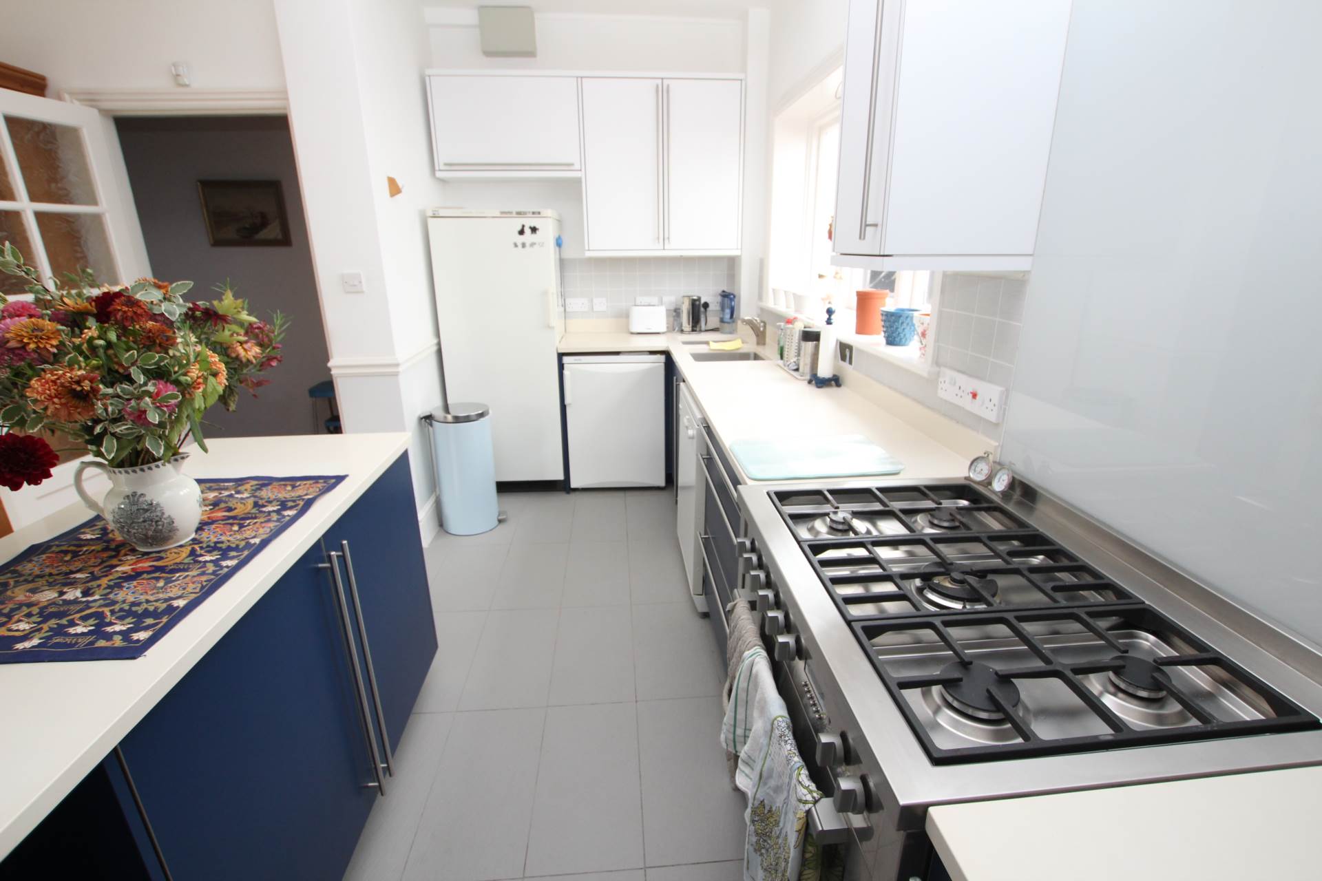 Ashburnham Gardens, Eastbourne, BN21 2NA, Image 6