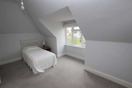 Ashburnham Gardens, Eastbourne, BN21 2NA, Image 15