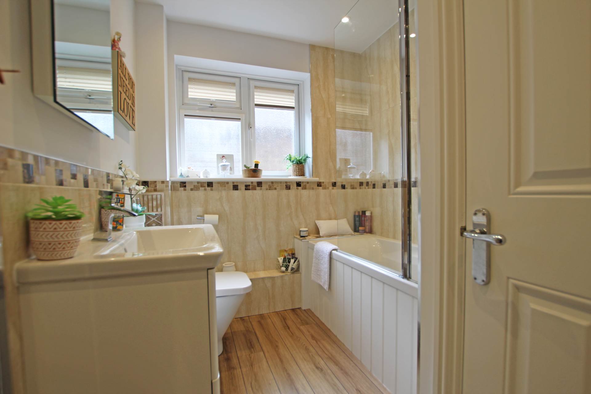 Buckhurst Close, Eastbourne, BN20 9EF, Image 18