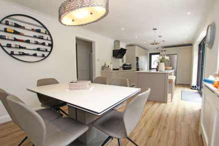 Buckhurst Close, Eastbourne, BN20 9EF, Image 17