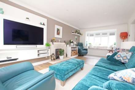 Buckhurst Close, Eastbourne, BN20 9EF, Image 2