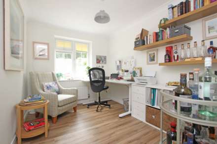 Buckhurst Close, Eastbourne, BN20 9EF, Image 20