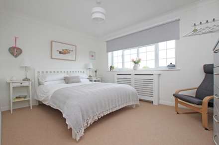 Buckhurst Close, Eastbourne, BN20 9EF, Image 8