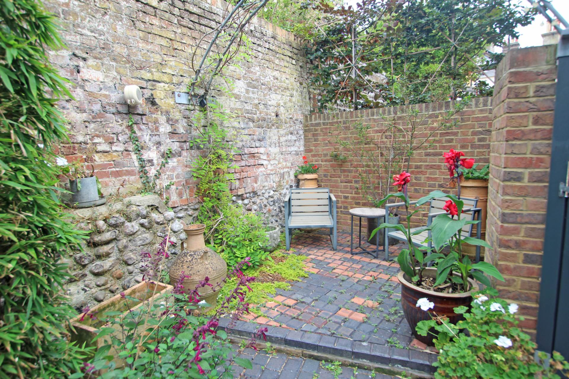 Crown Street, Eastbourne, BN21 1NX, Image 19