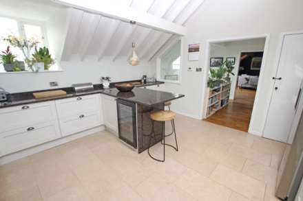 Crown Street, Eastbourne, BN21 1NX, Image 16
