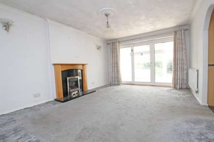 Waverley Gardens, Pevensey Bay, BN24 6LD, Image 2