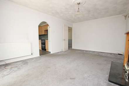 Waverley Gardens, Pevensey Bay, BN24 6LD, Image 8