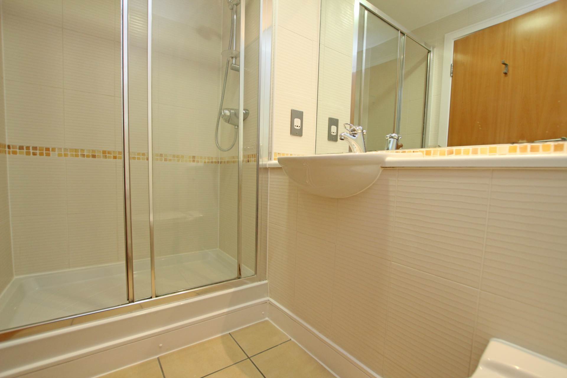 Midway Quay, Eastbourne, BN23 5DA, Image 9