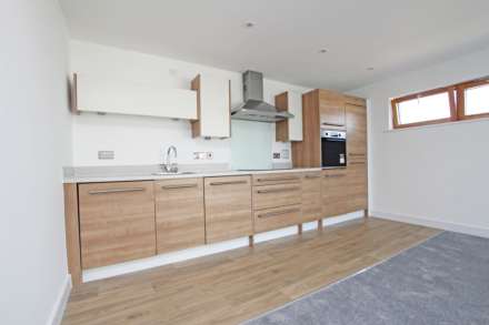Midway Quay, Eastbourne, BN23 5DA, Image 3