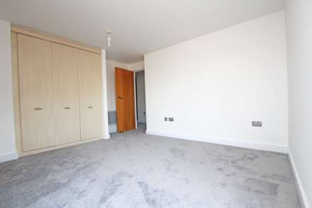 Midway Quay, Eastbourne, BN23 5DA, Image 11