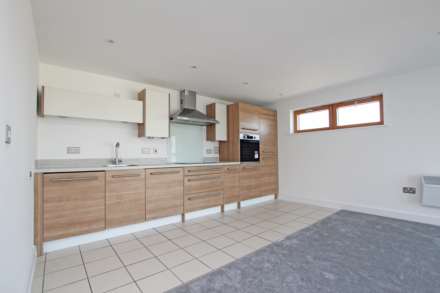 Midway Quay, Eastbourne, BN23 5DA, Image 3