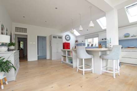 Prideaux Road, Eastbourne, BN21 2NB, Image 13