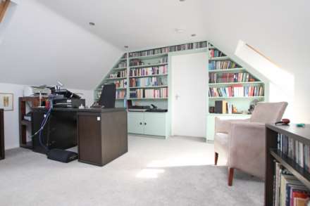 Prideaux Road, Eastbourne, BN21 2NB, Image 27