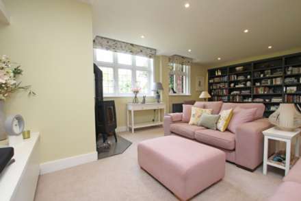 Prideaux Road, Eastbourne, BN21 2NB, Image 9