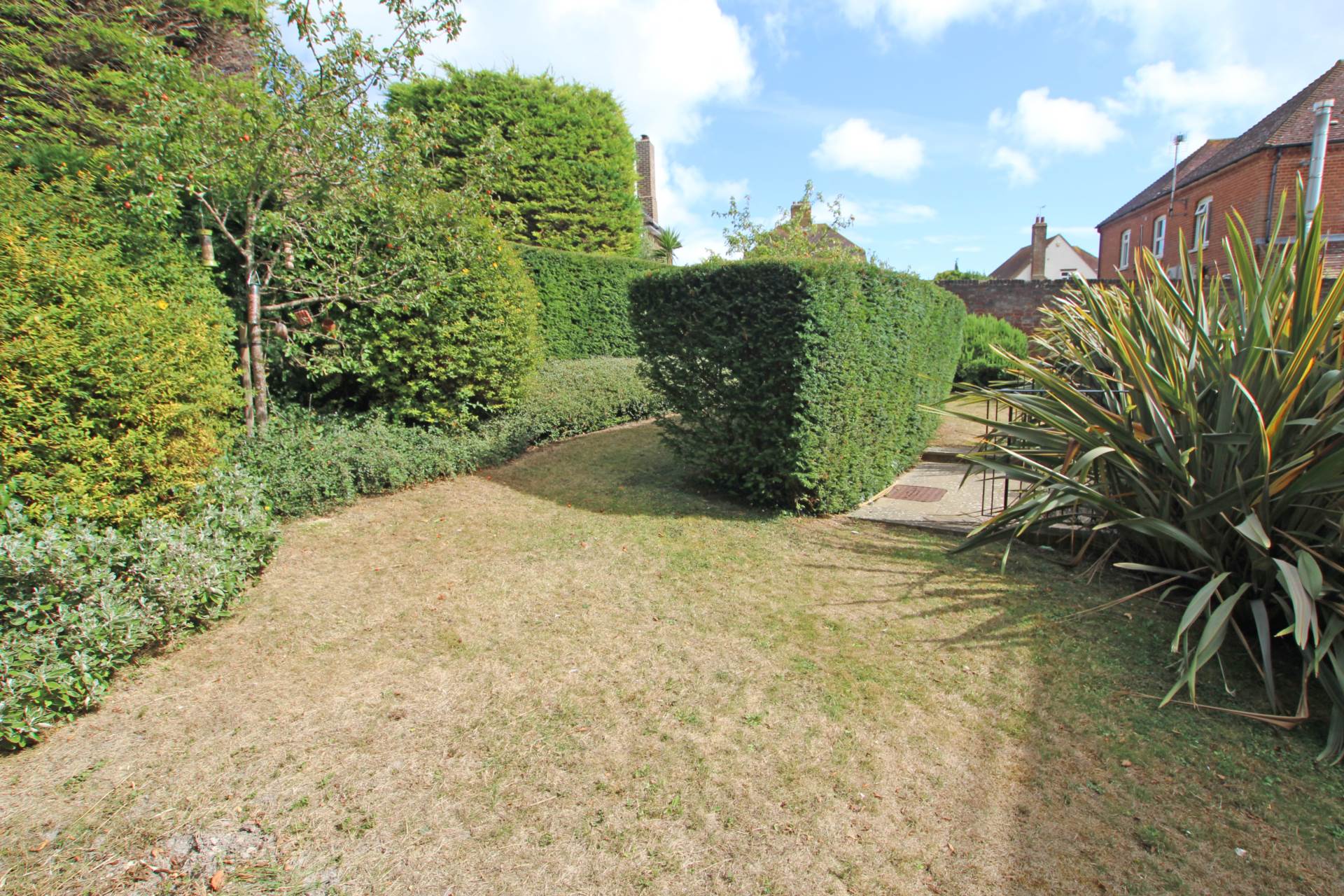 Summerhill,  Ratton Road, BN21 2LS, Image 12