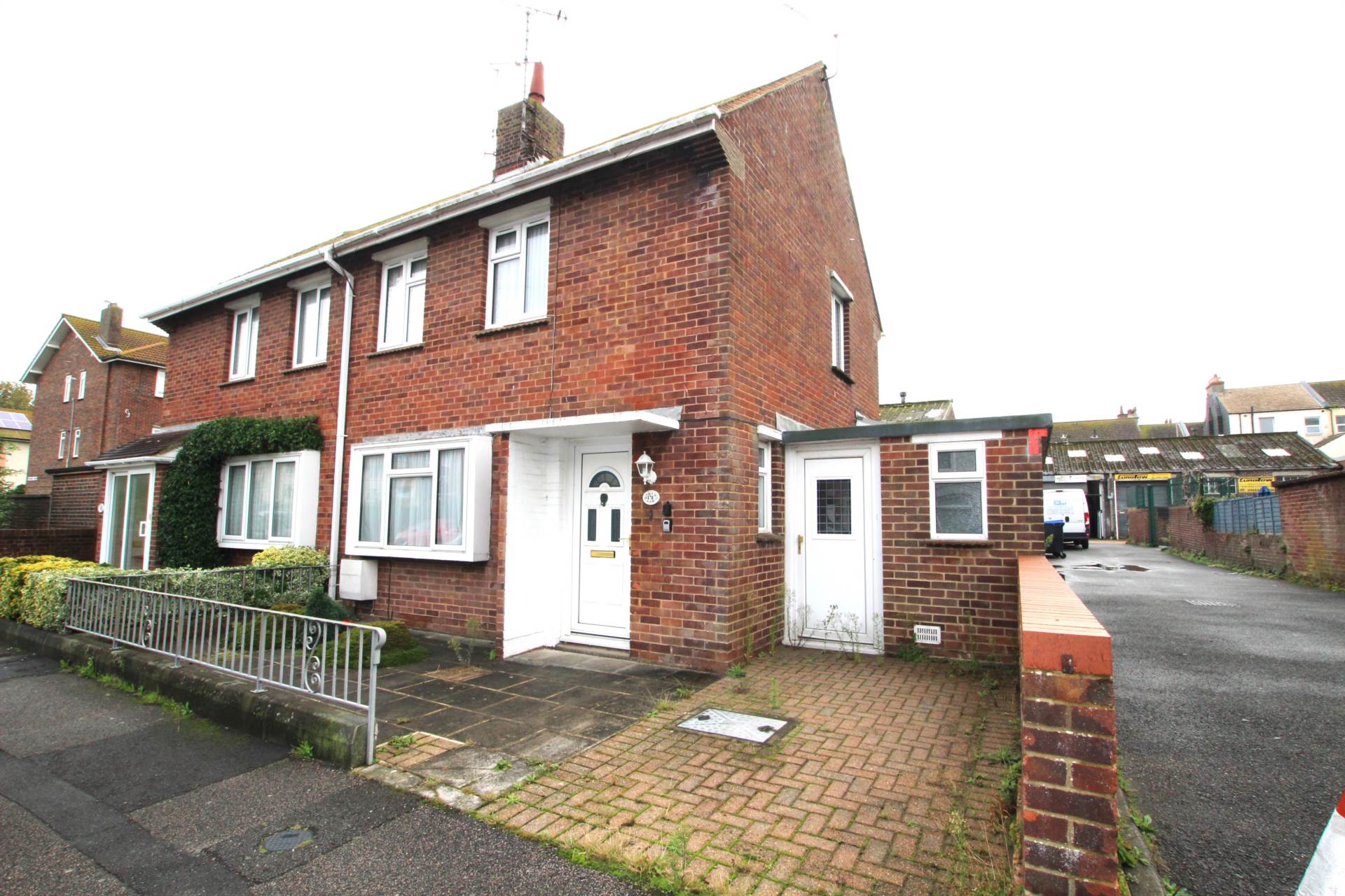 Tideswell Road, Eastbourne, BN21 3RT, Image 1