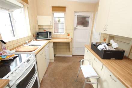 Tideswell Road, Eastbourne, BN21 3RT, Image 3