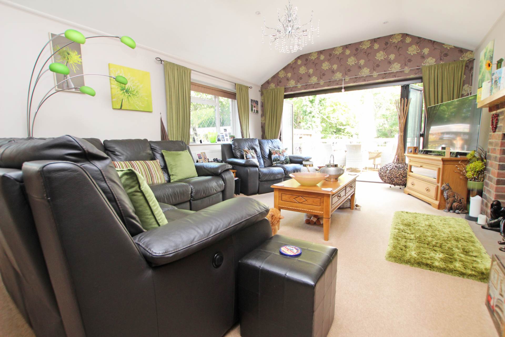 Kings Drive, Eastbourne, BN21 2YB, Image 16