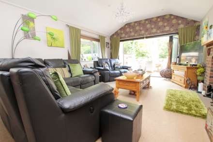 Kings Drive, Eastbourne, BN21 2YB, Image 16